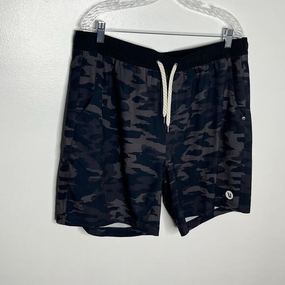 Vuori Mens Kore Camo Shorts XXL Black Pockets Activewear Comfort Casual - Picture 3 of 9